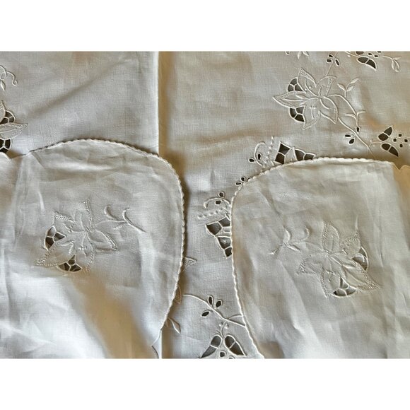 Madeira Tablecloth Beige Scalloped Edges & 8 Lighter Napkins 82x67 Linen Cutwork - Picture 10 of 16